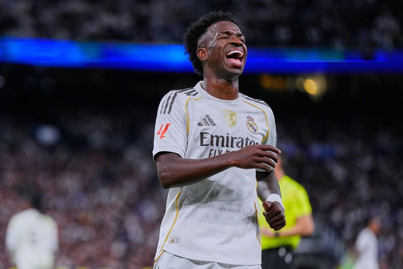 Real Madrid Pasang Harga 150 Juta Euro untuk Vinicius Junior: Hubungan Memburuk dengan Xabi Alonso dan Ketertarikan dari Arab Saudi